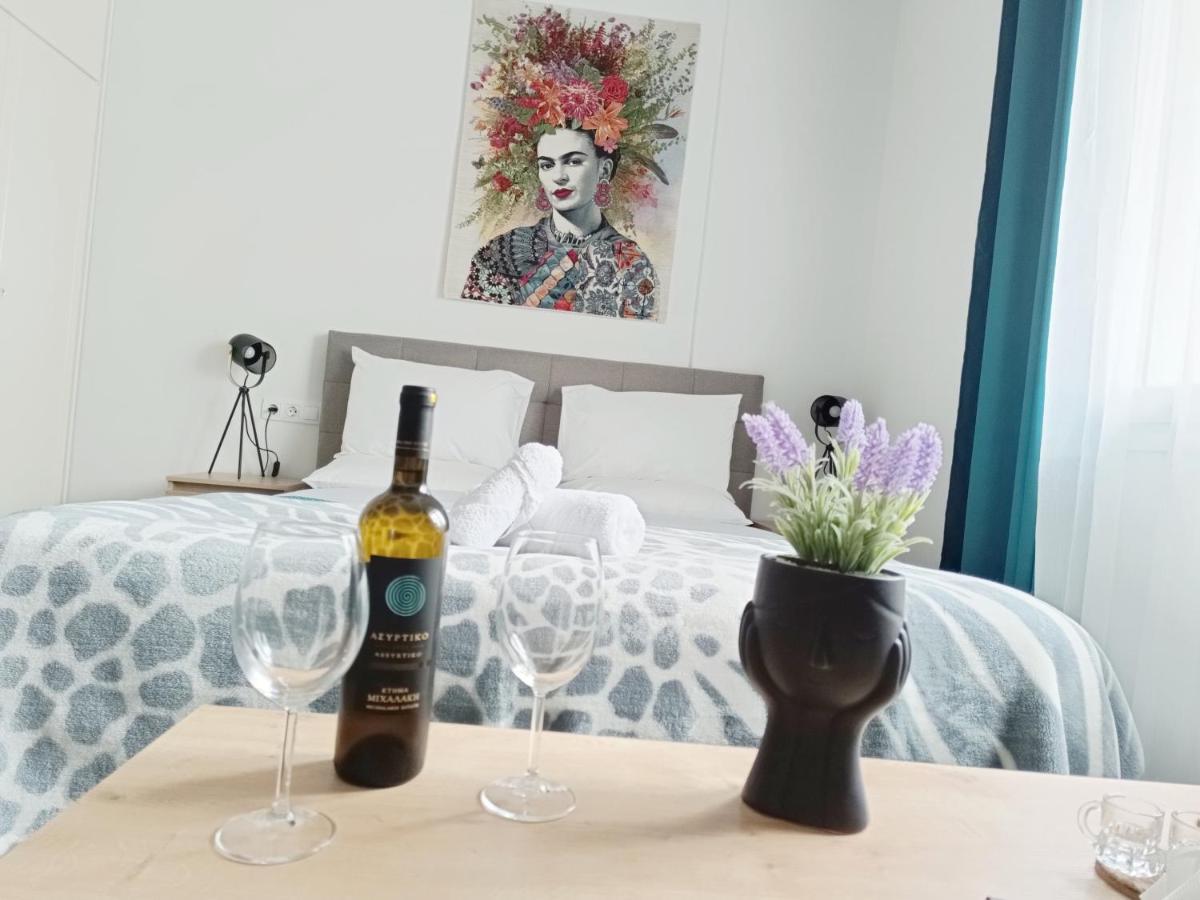 Artzy Petit Apartment Close To The Center Heraklion  Exterior photo